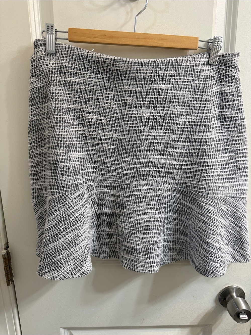 LOFT Black and White Textured Skater Skirt